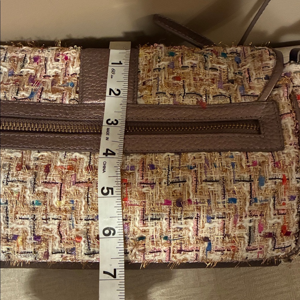 Handbag - Picture 8 of 8